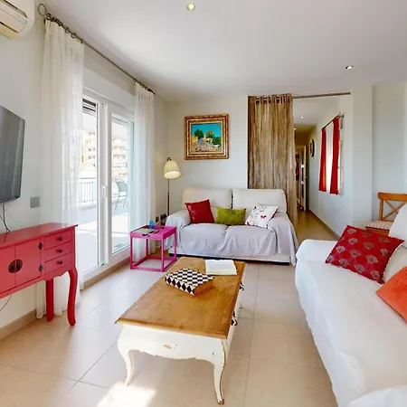 Penthouse Sea Views *