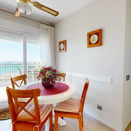 Penthouse Sea Views *